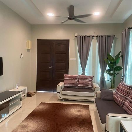 Vistana Indah Homestay Alor Setar Exteriör bild